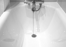 AXIOME bathtub deburring and drilling