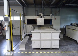 AXIOME cutting table test facility